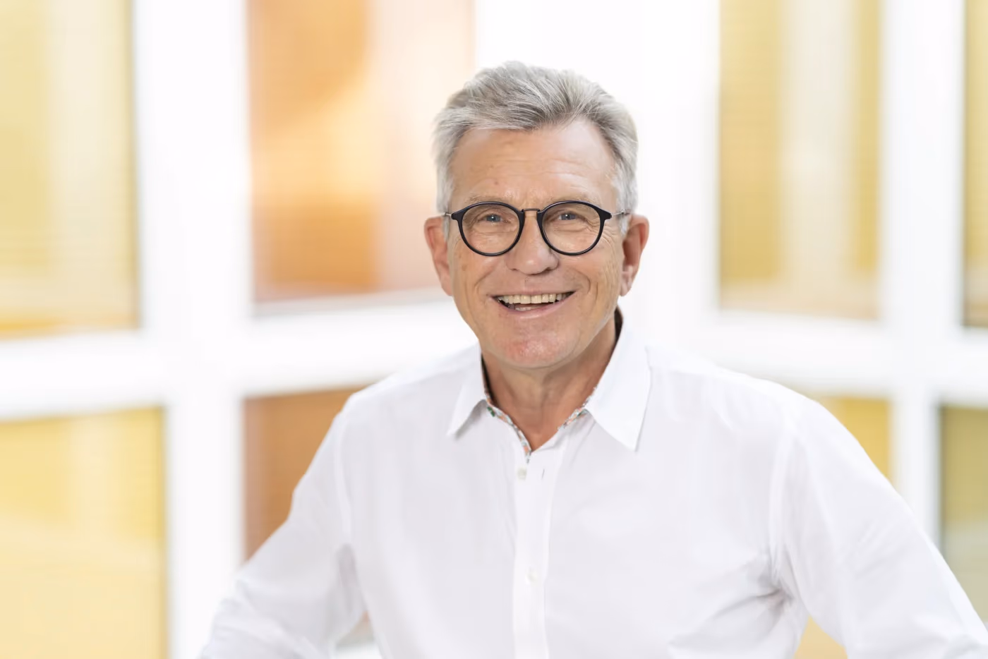 Dr Harald Wilbert